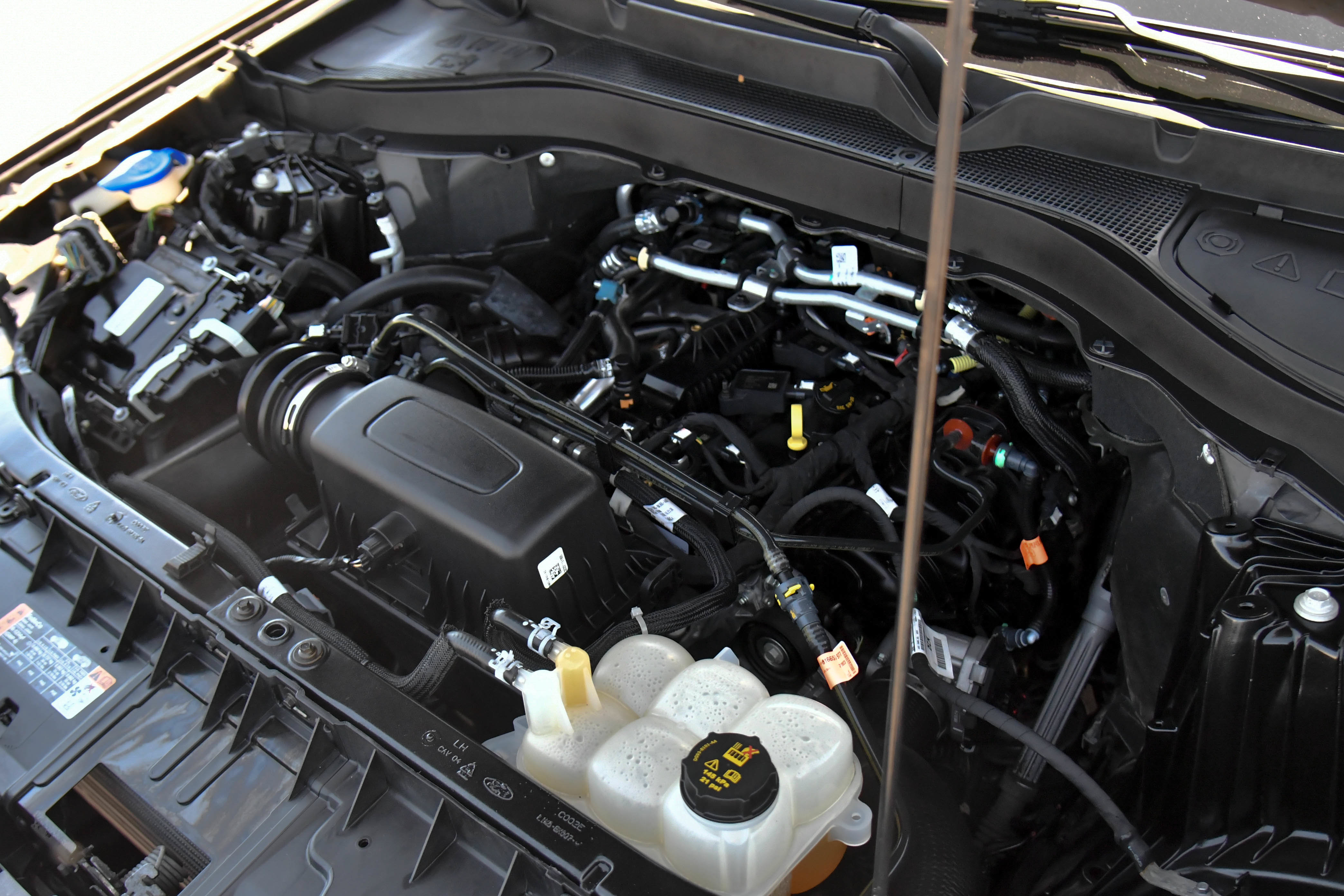 Used 2023 Ford Explorer XLT w/ Equipment Group 202A RWD image 49