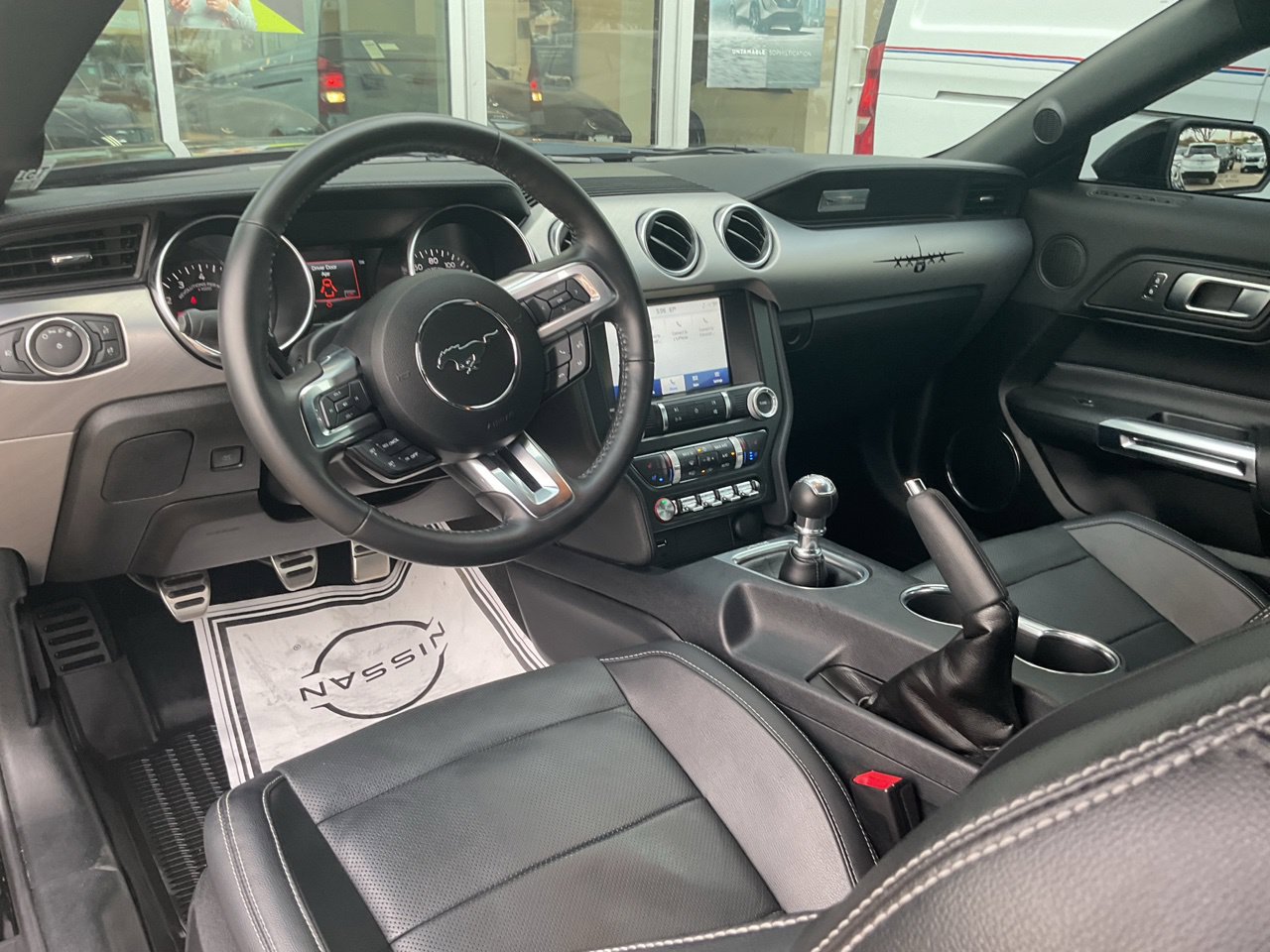 Used 2022 Ford Mustang GT Premium RWD image 12