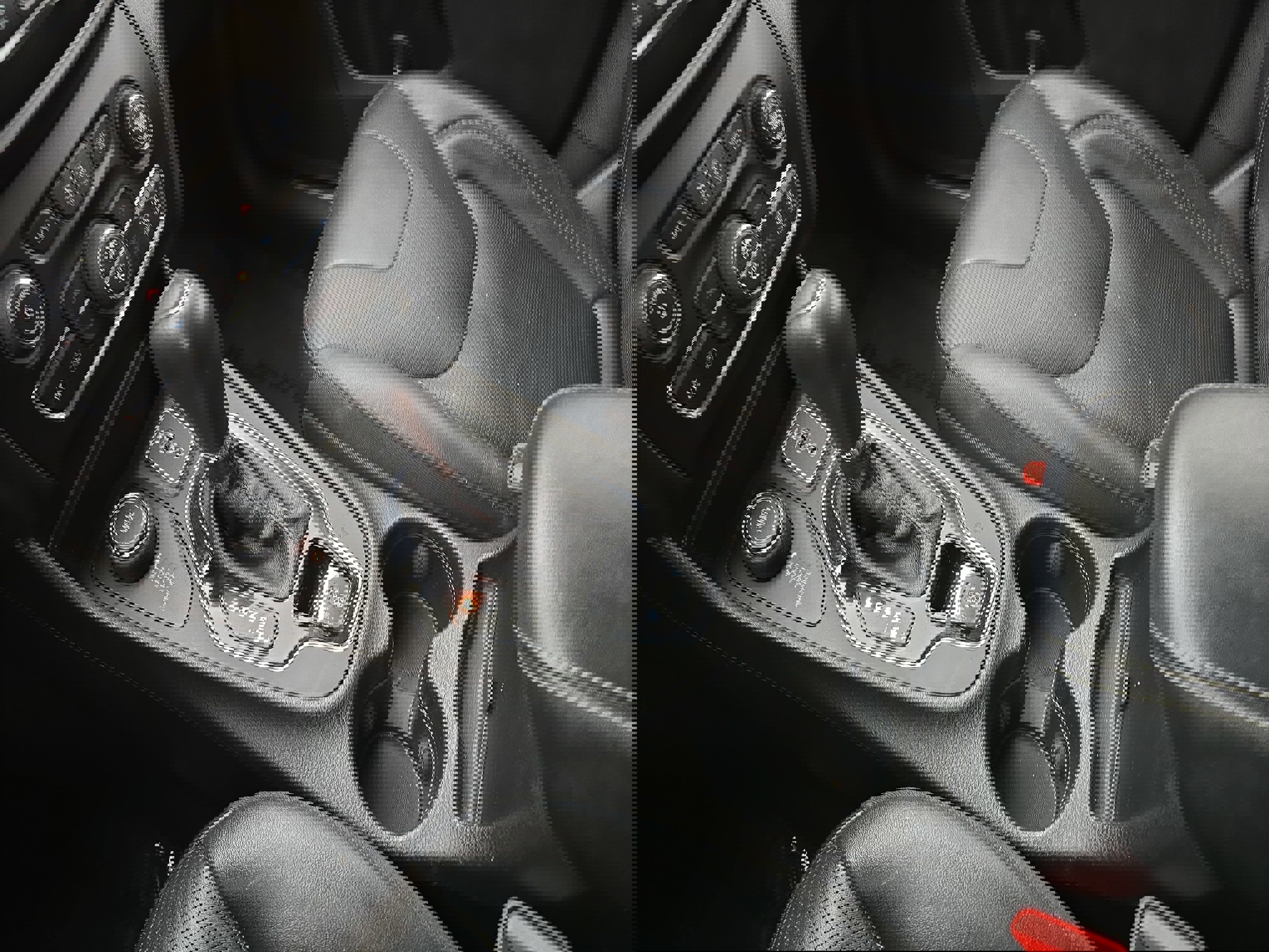 Used 2020 Jeep Cherokee Limited image 25