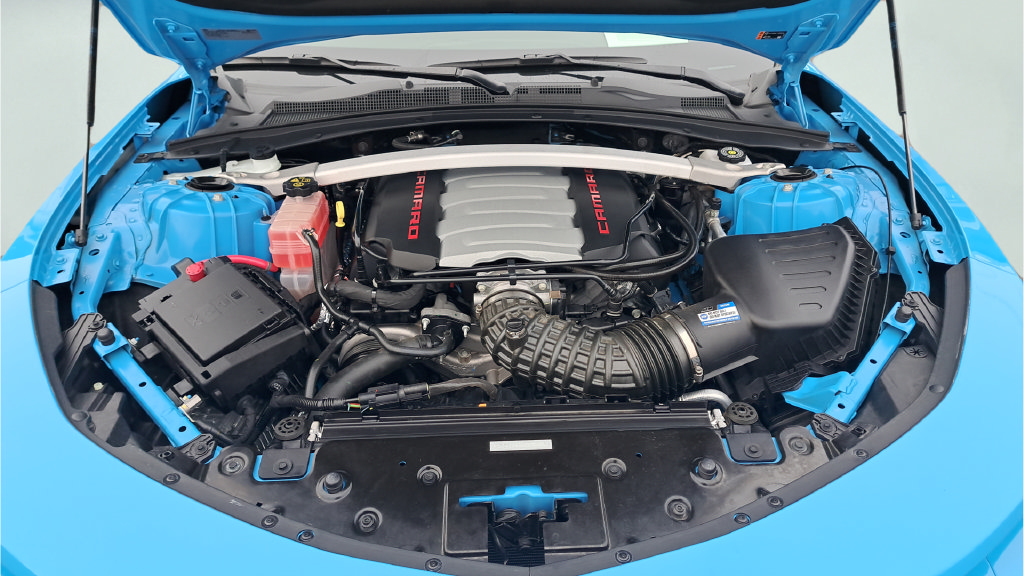 Used 2023 Chevrolet Camaro SS w/ Design Package 3 RWD image 40