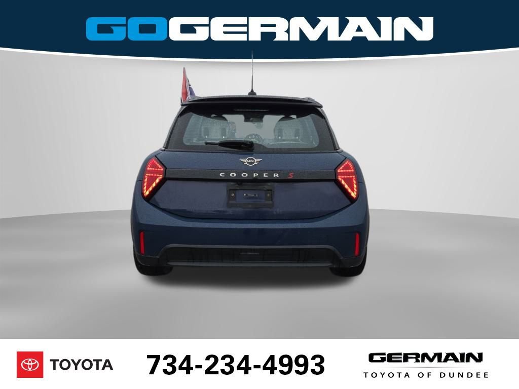 Used 2025 MINI Cooper S image 9