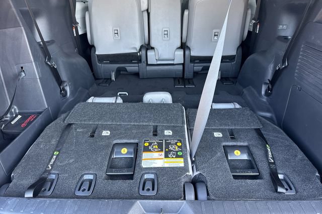 Certified 2026 Toyota Sienna XLE FWD image 20