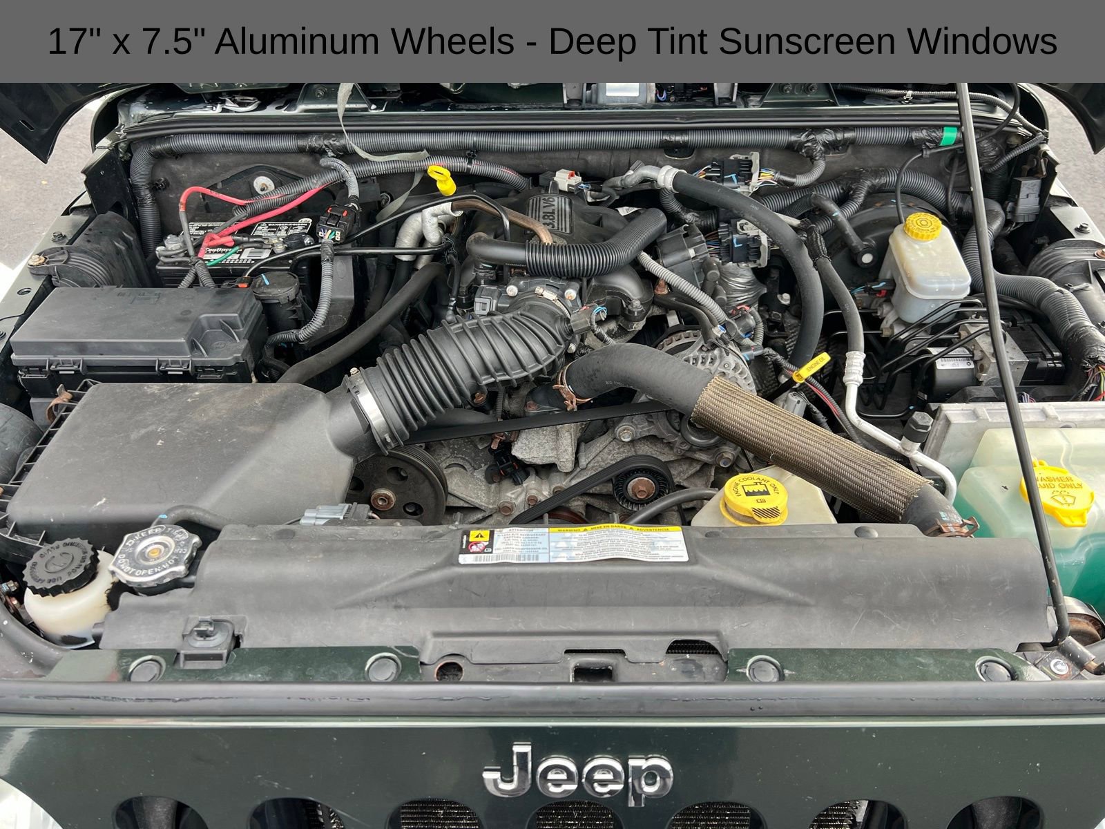 Used 2010 Jeep Wrangler Unlimited Sport image 12