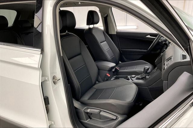 Used 2021 Volkswagen Tiguan SEL w/ 2-Row Tiguan MDO Package AWD/4WD image 7