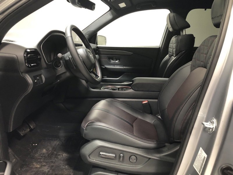 New 2026 Honda Pilot Black Edition image 20