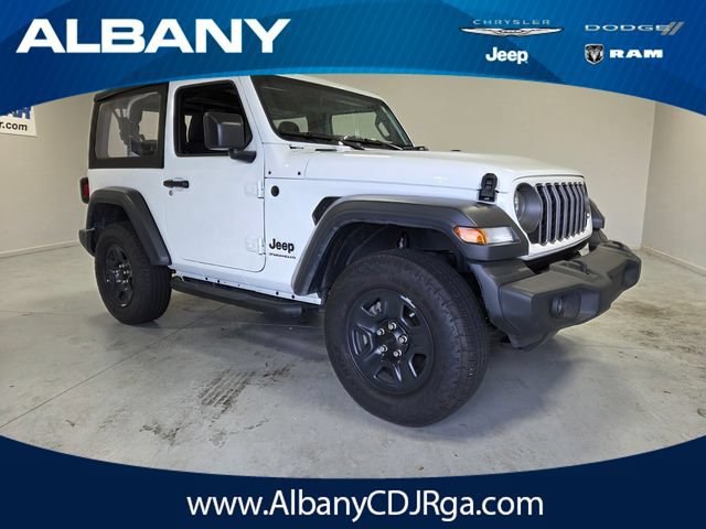 Used 2025 Jeep Wrangler Sport AWD/4WD image 1