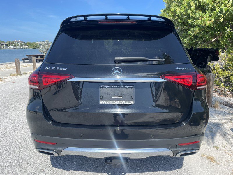 Used 2021 Mercedes-Benz GLE 350 4MATIC image 4
