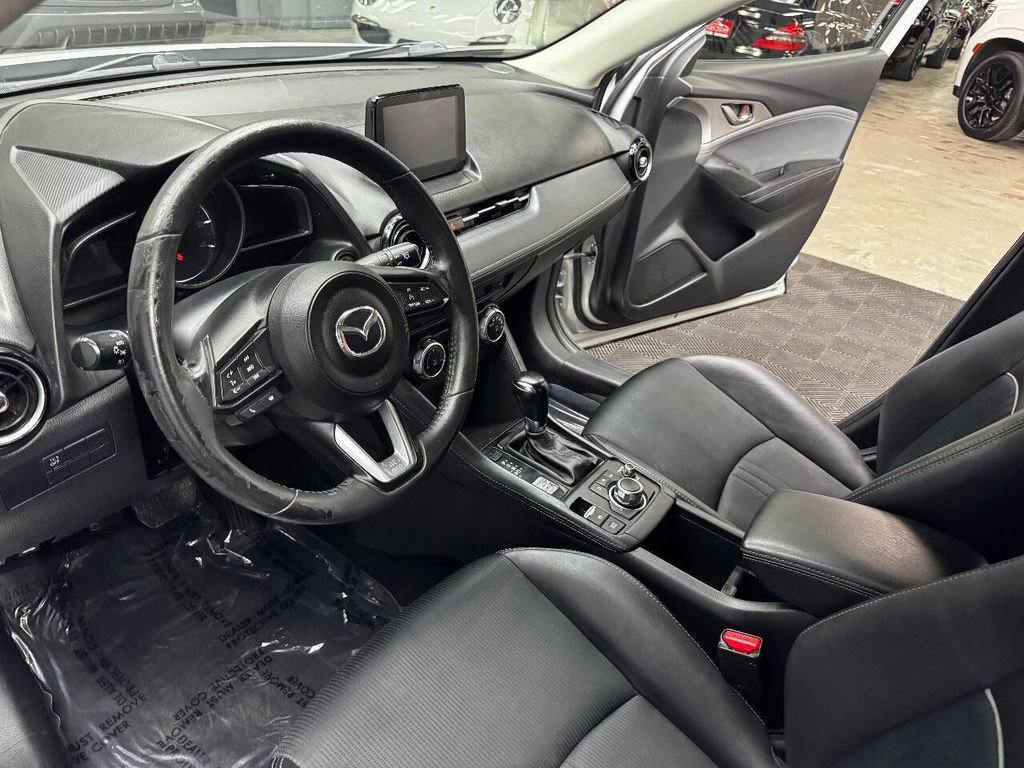 Used 2019 MAZDA CX-3 Touring image 29