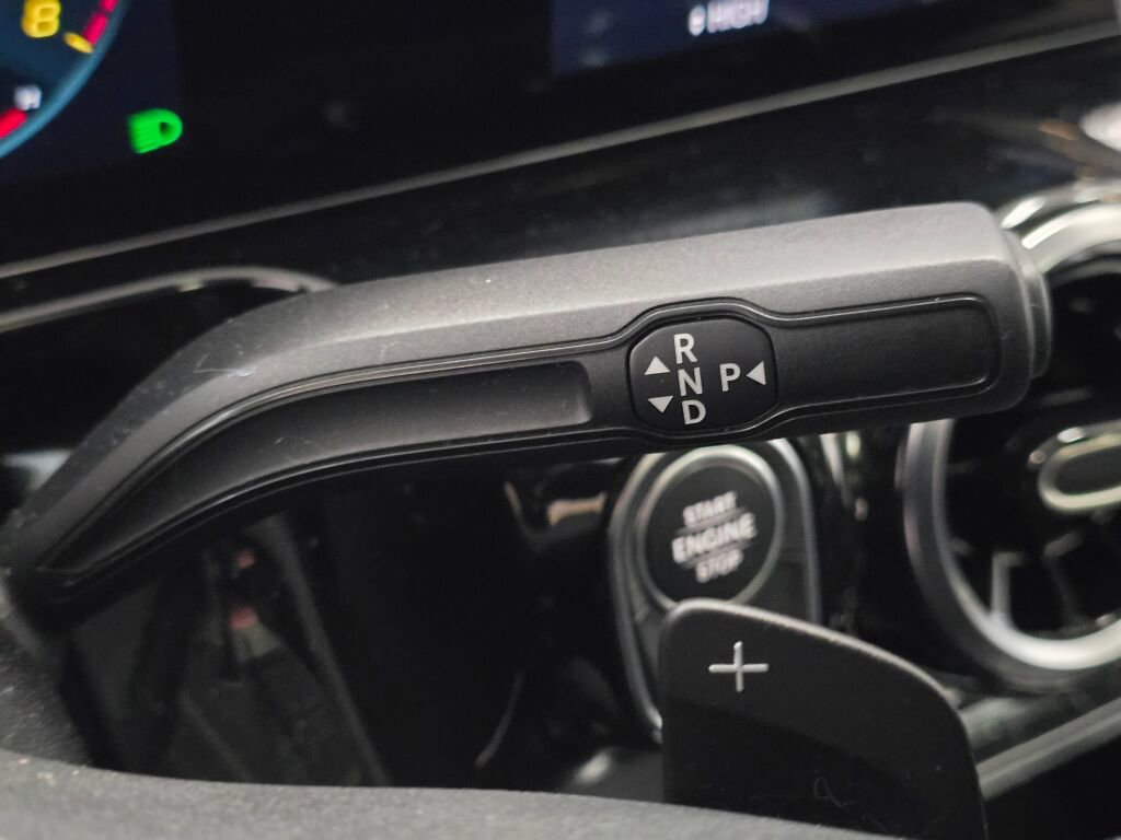 Used 2022 Mercedes-Benz GLA 250 4MATIC w/ Premium Package Lite image 15