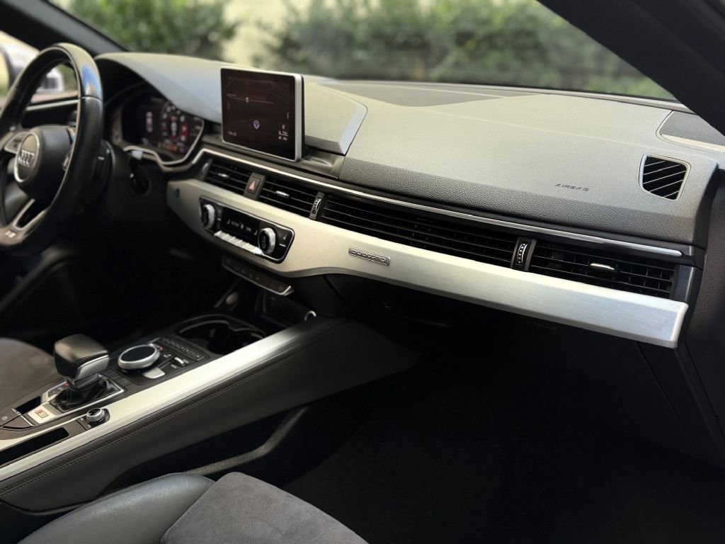 Used 2019 Audi S5 Prestige w/ S Sport Package image 30