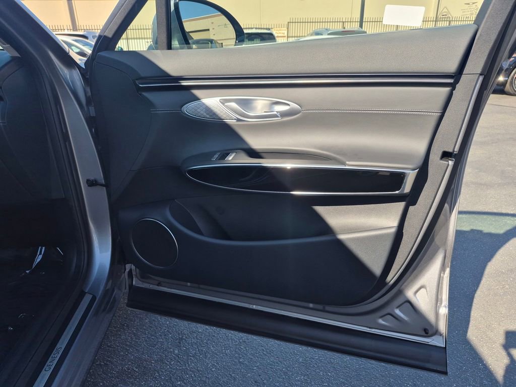 Used 2026 Genesis GV70 2.5T image 36