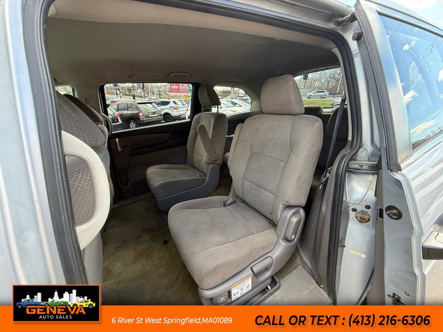 Used 2014 Honda Odyssey LX image 11