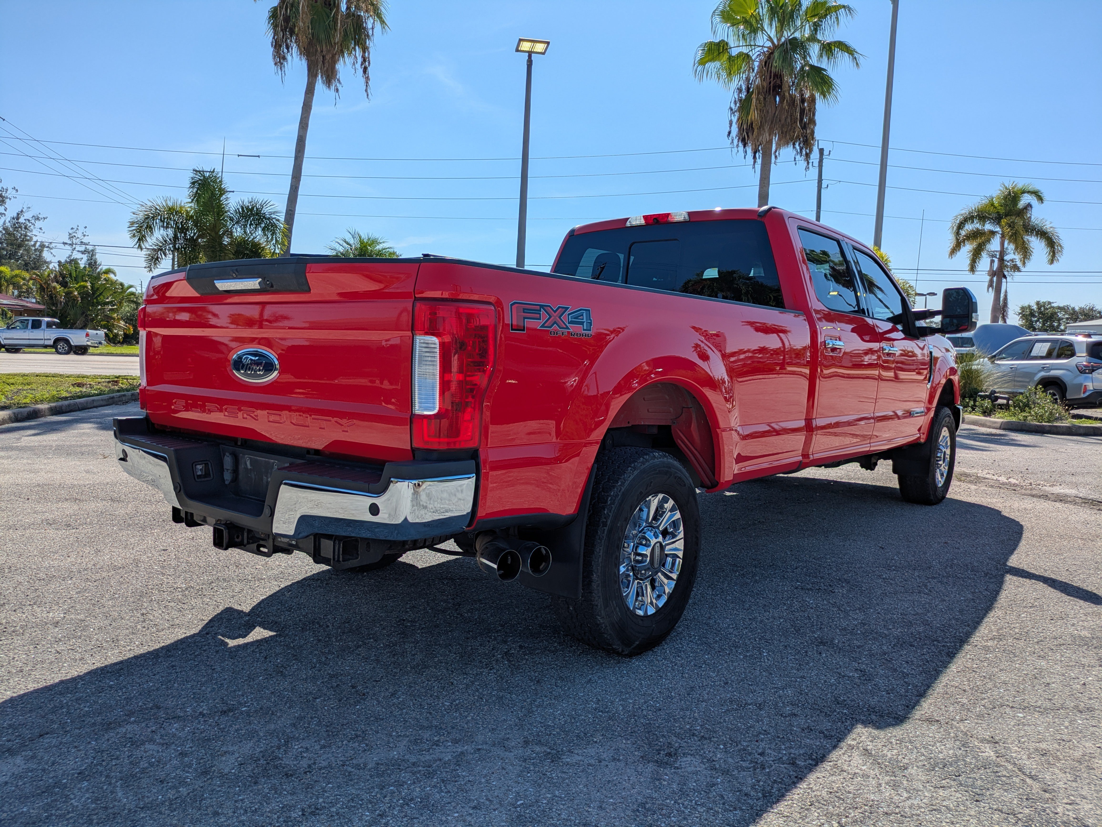 Used 2019 Ford F250 Lariat w/ Chrome Package AWD/4WD image 4