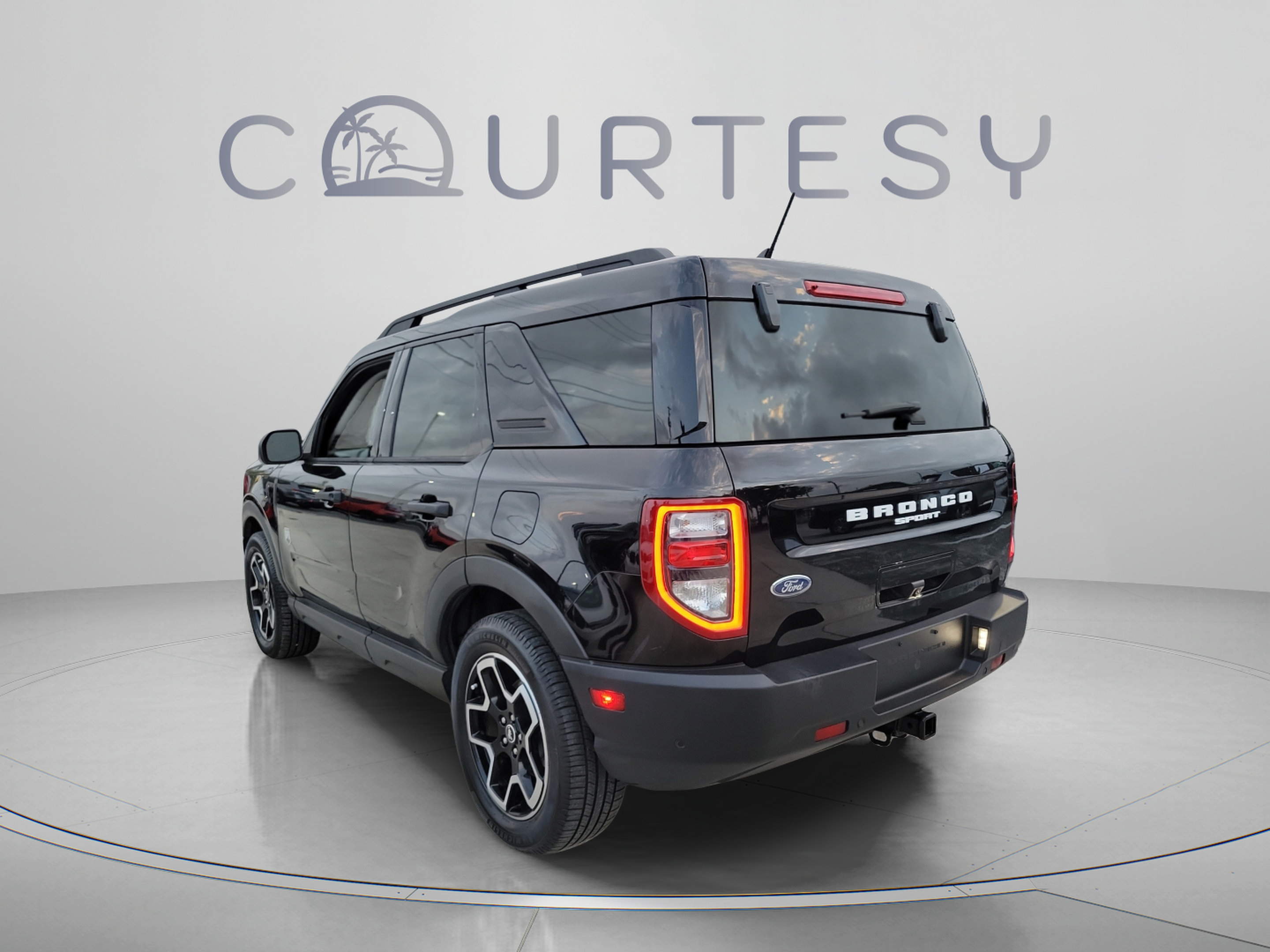 Used 2022 Ford Bronco Sport Big Bend w/ Convenience Package AWD/4WD image 2