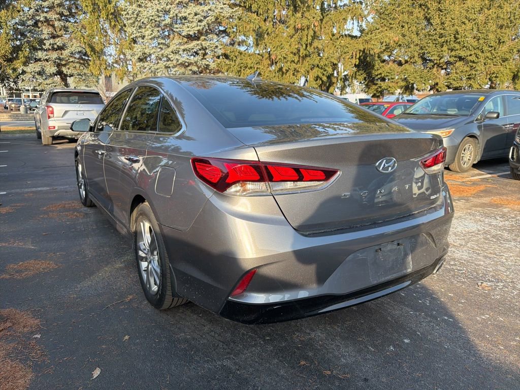 Used 2019 Hyundai Sonata Limited w/ Cargo Package image 2