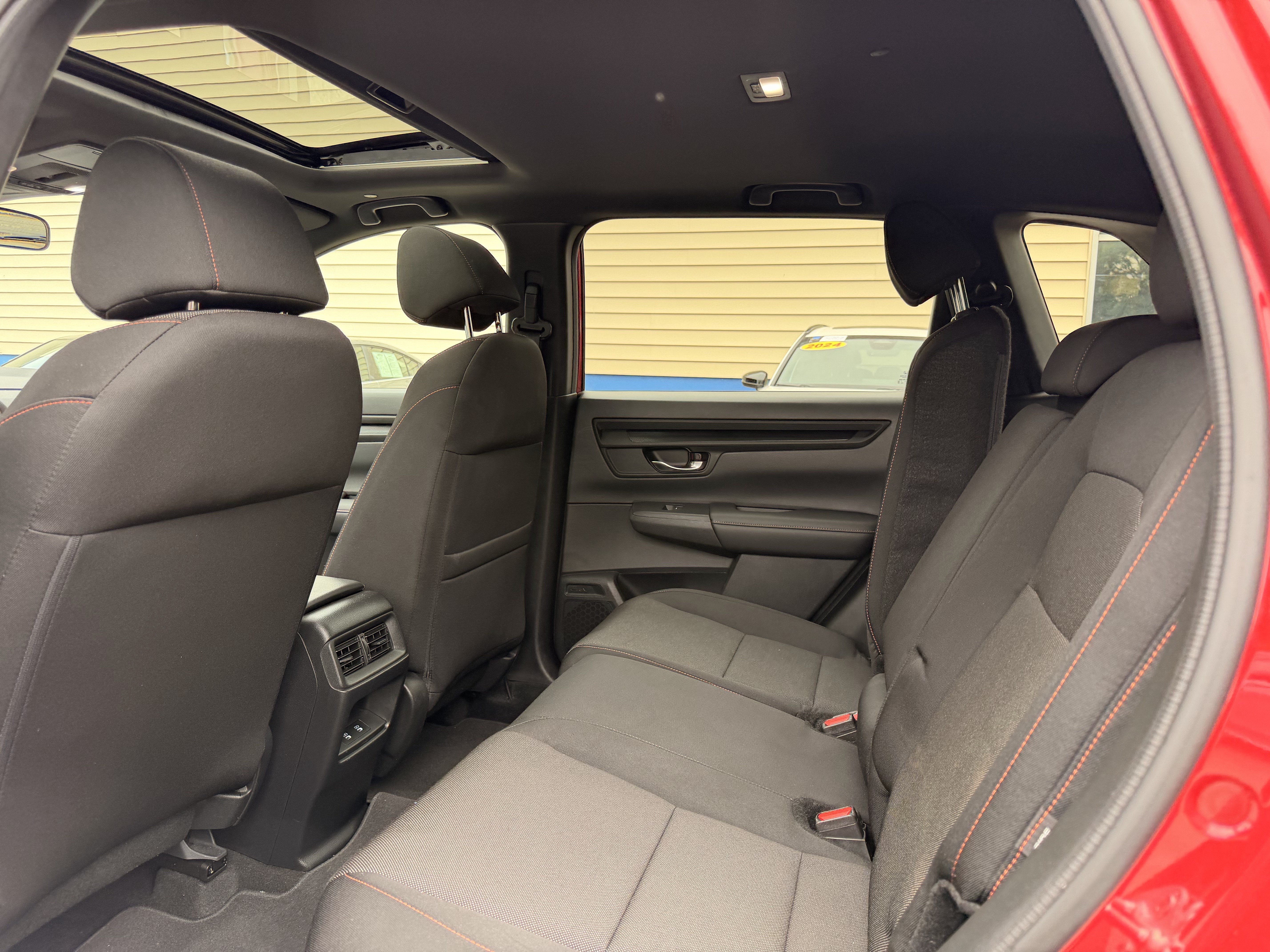 Used 2023 Honda CR-V Sport image 27