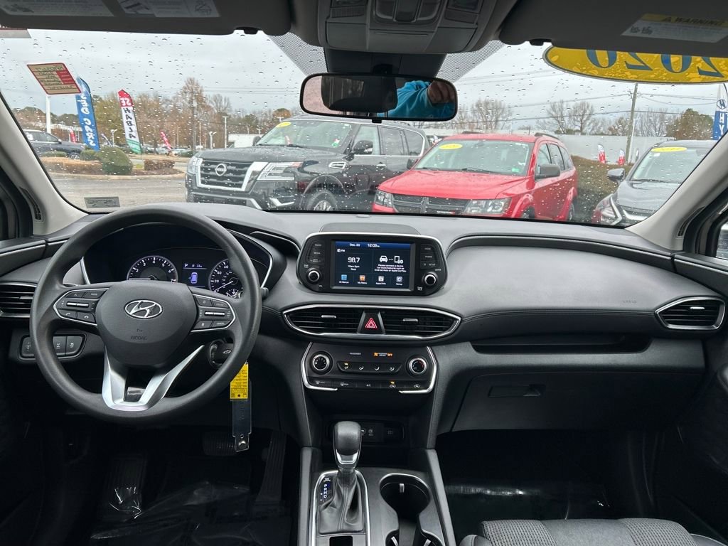 Used 2020 Hyundai Santa Fe SE w/ Cargo Package image 19