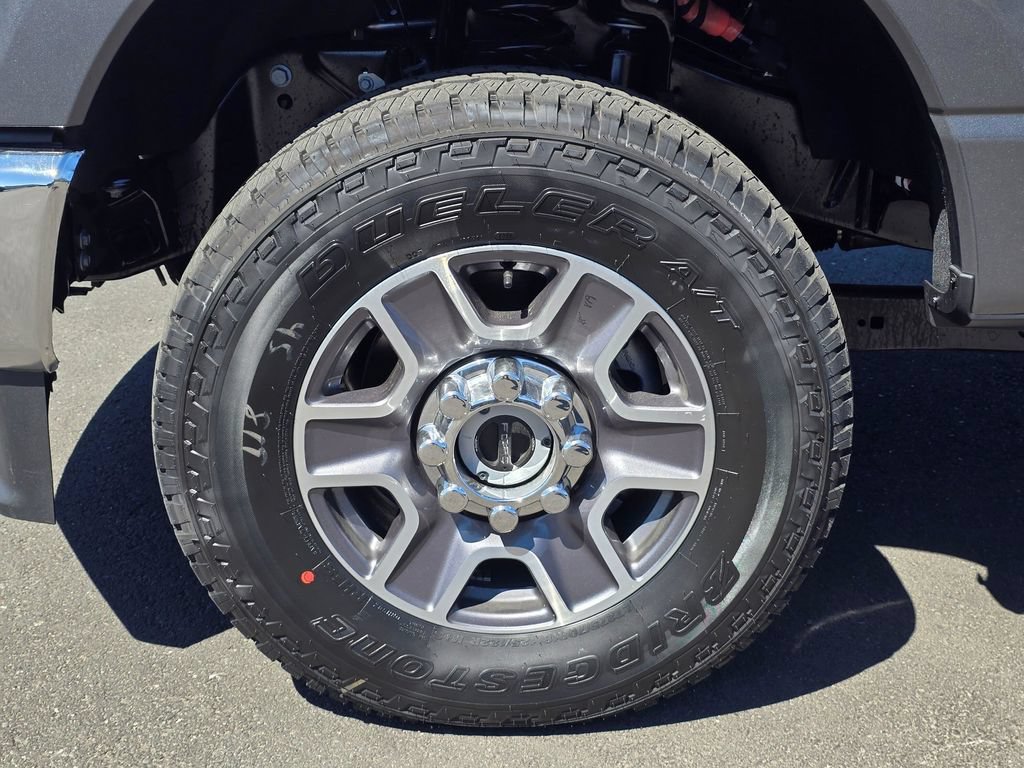 New 2026 Ford F350 Lariat AWD/4WD image 8