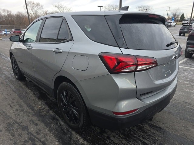 Used 2024 Chevrolet Equinox LS w/ LS Convenience Package image 7