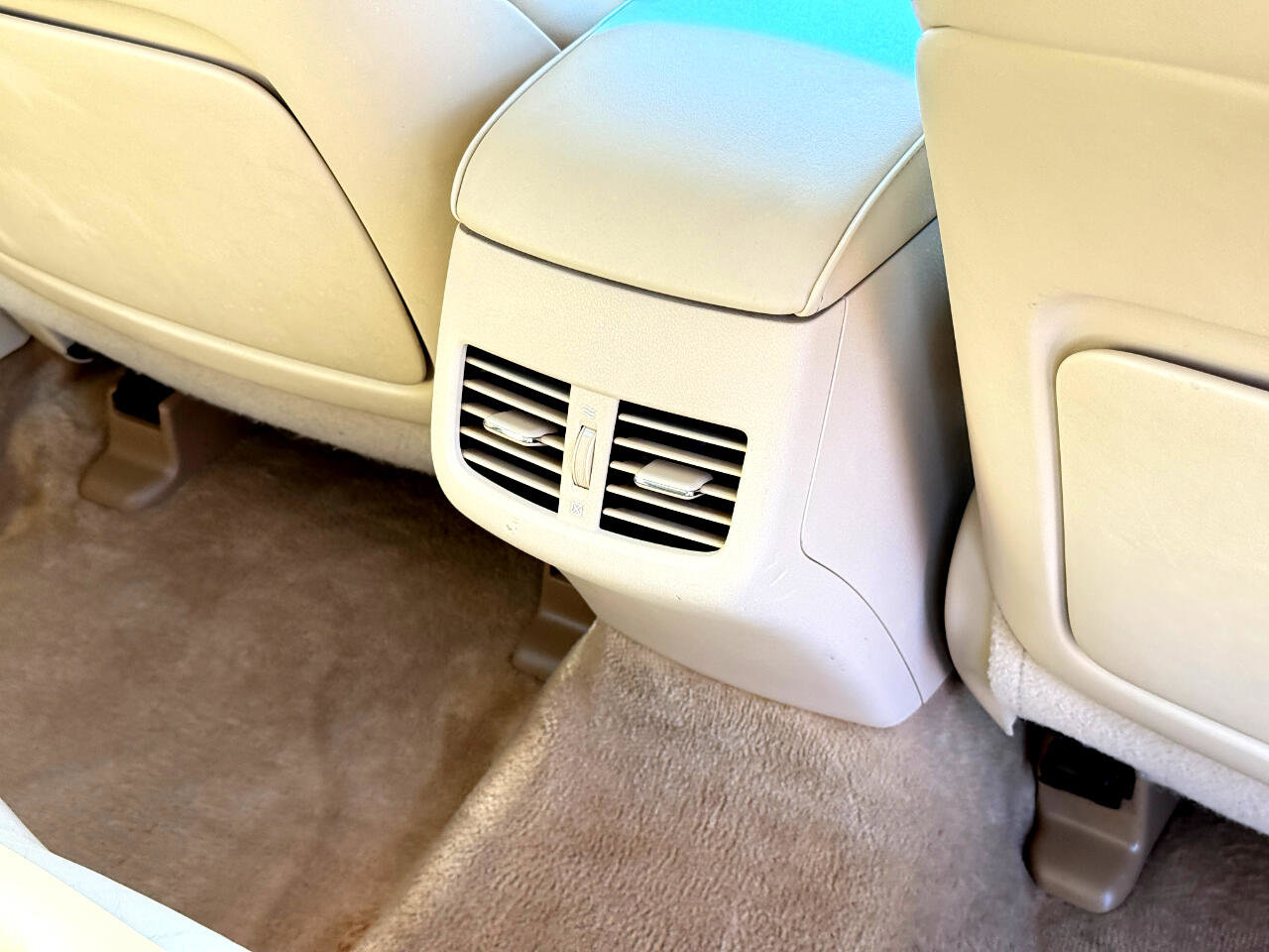 Used 2012 Lexus ES 350 image 40