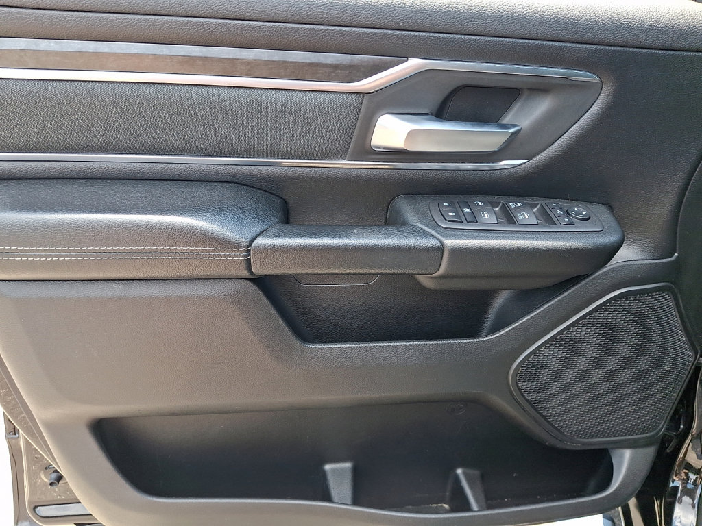 Used 2019 RAM 1500 Big Horn AWD/4WD image 23