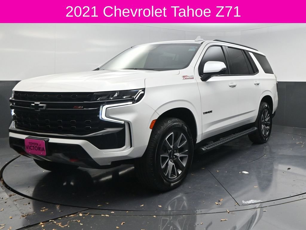 Used 2021 Chevrolet Tahoe Z71 w/ Luxury Package image 2