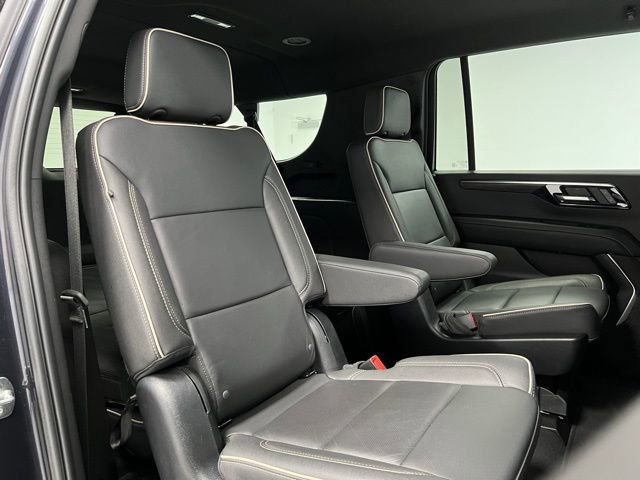 Used 2025 Chevrolet Suburban Premier image 53