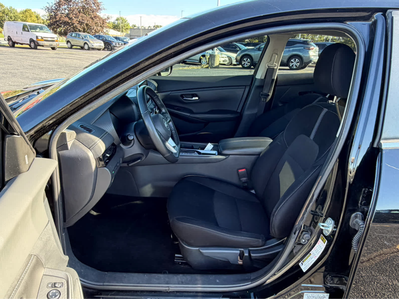 Used 2022 Nissan Sentra SV w/ Trunk Package FWD image 13