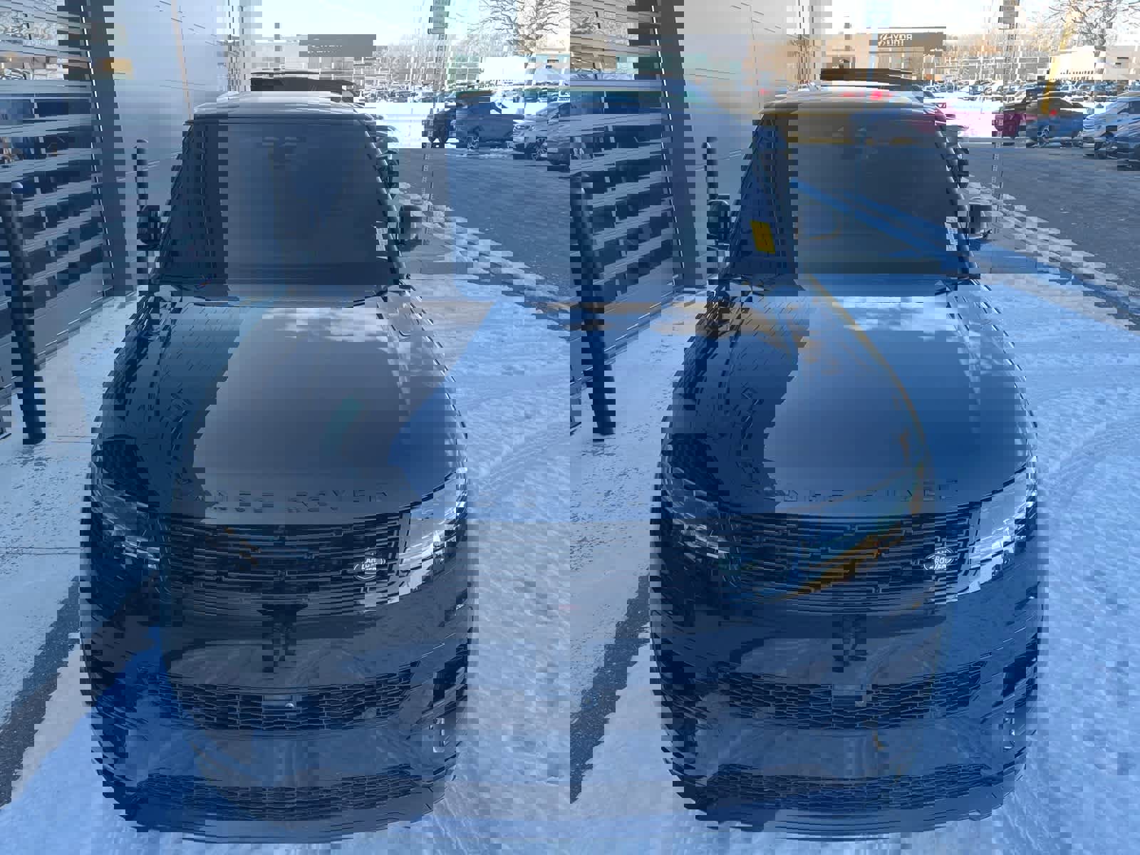 Used 2025 Land Rover Range Rover Sport Dynamic SE image 8