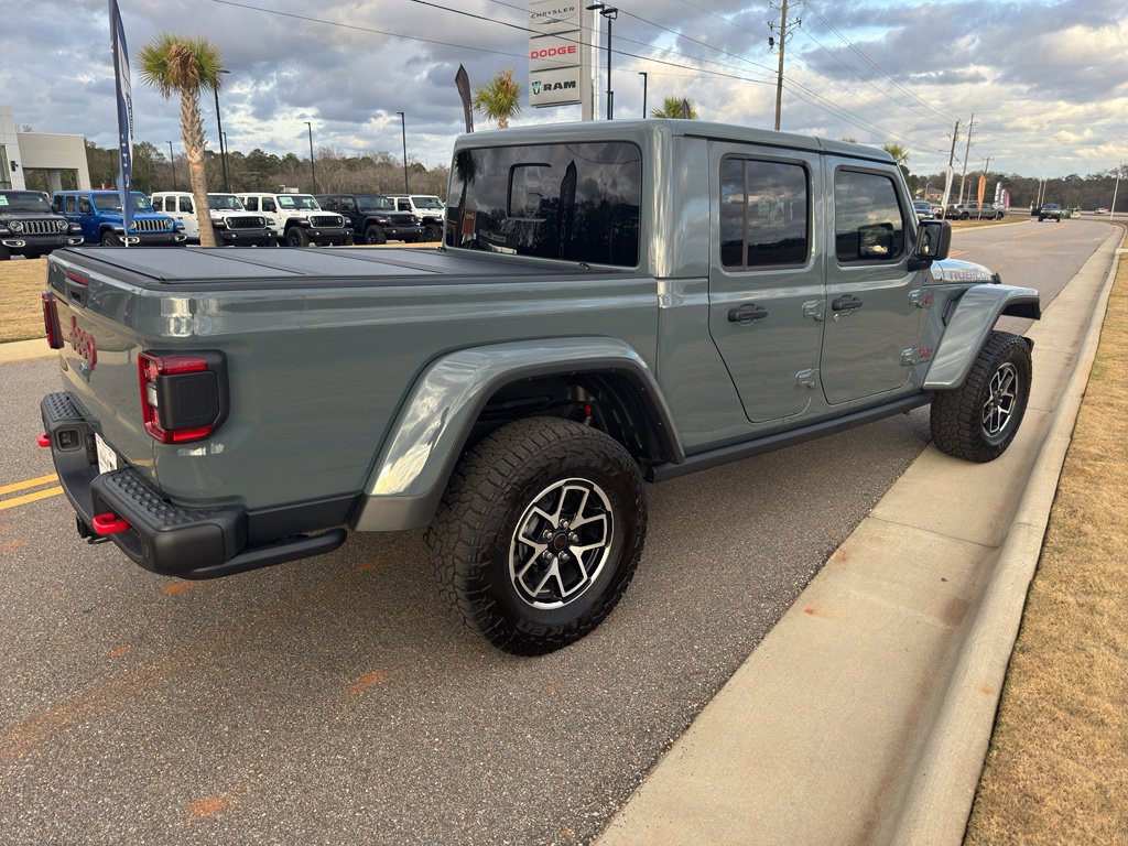 Certified 2025 Jeep Gladiator Rubicon image 5