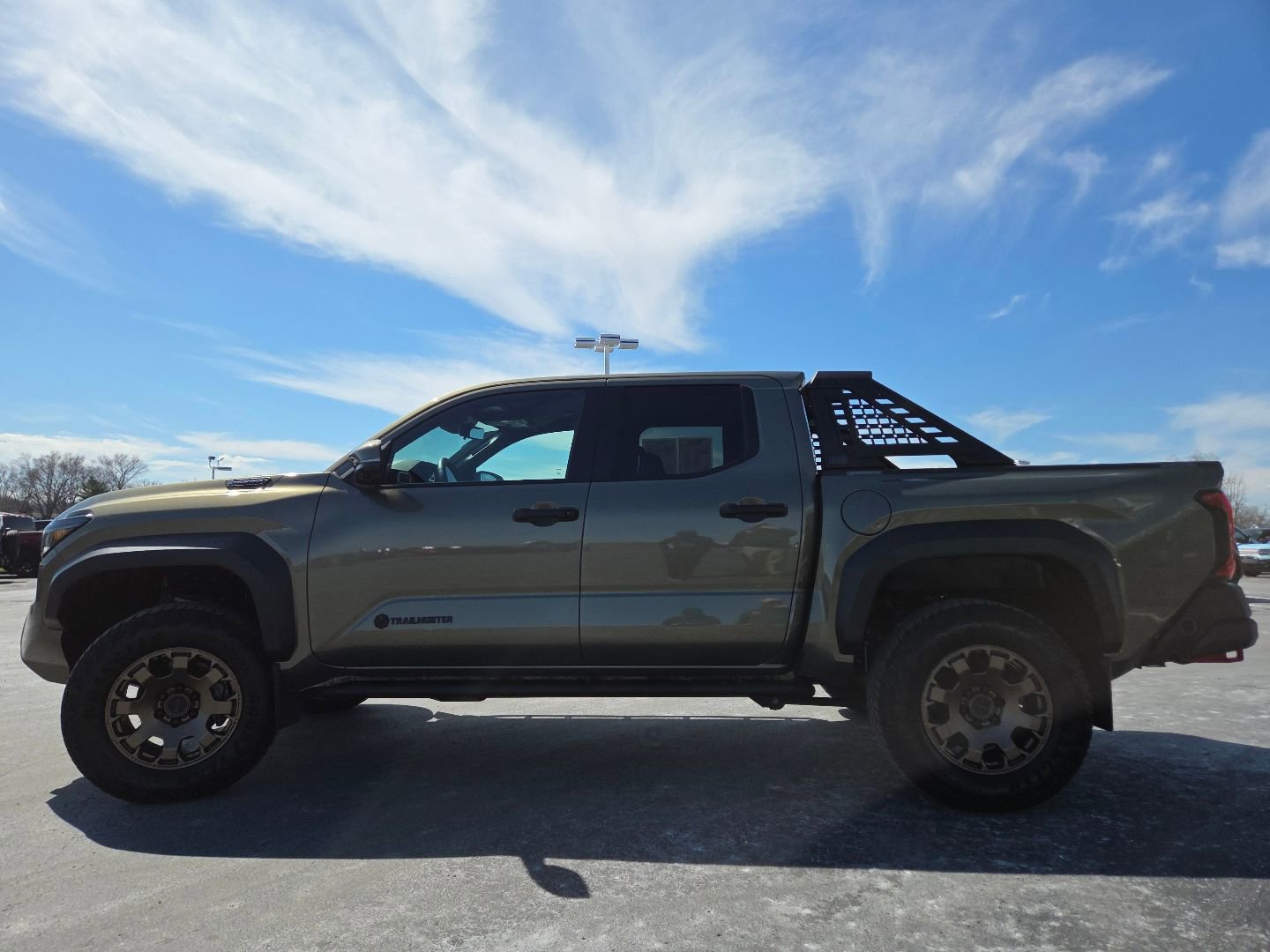 Used 2024 Toyota Tacoma Trailhunter image 21