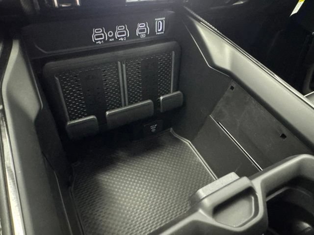 New 2026 RAM 3500 Limited AWD/4WD image 46