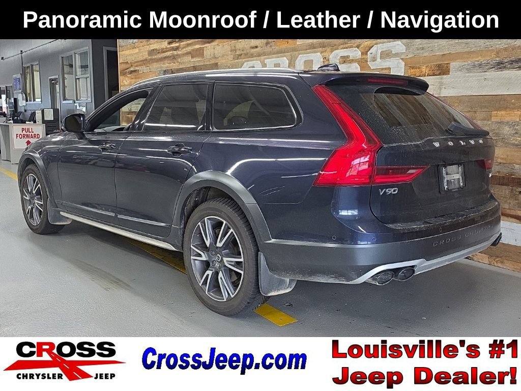 Used 2019 Volvo V90 T6 Cross Country w/ Advanced Package AWD/4WD image 4