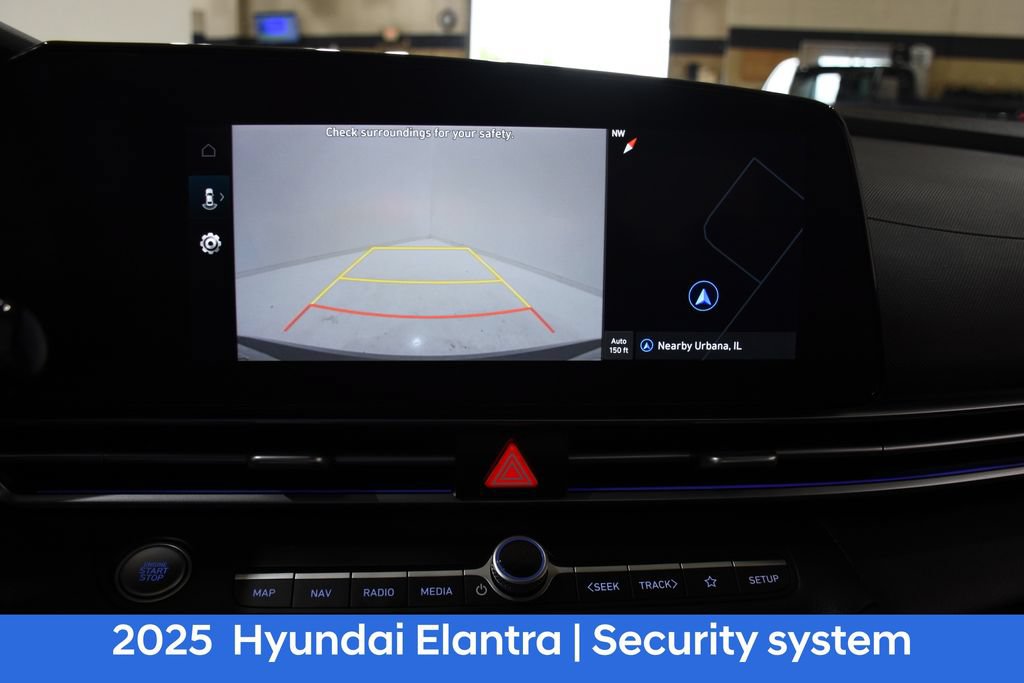 Certified 2025 Hyundai Elantra SEL FWD image 19