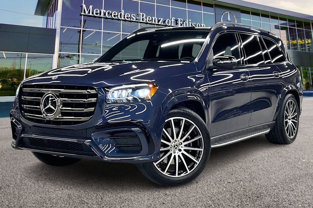 New 2025 Mercedes-Benz GLS 450 4MATIC image 2