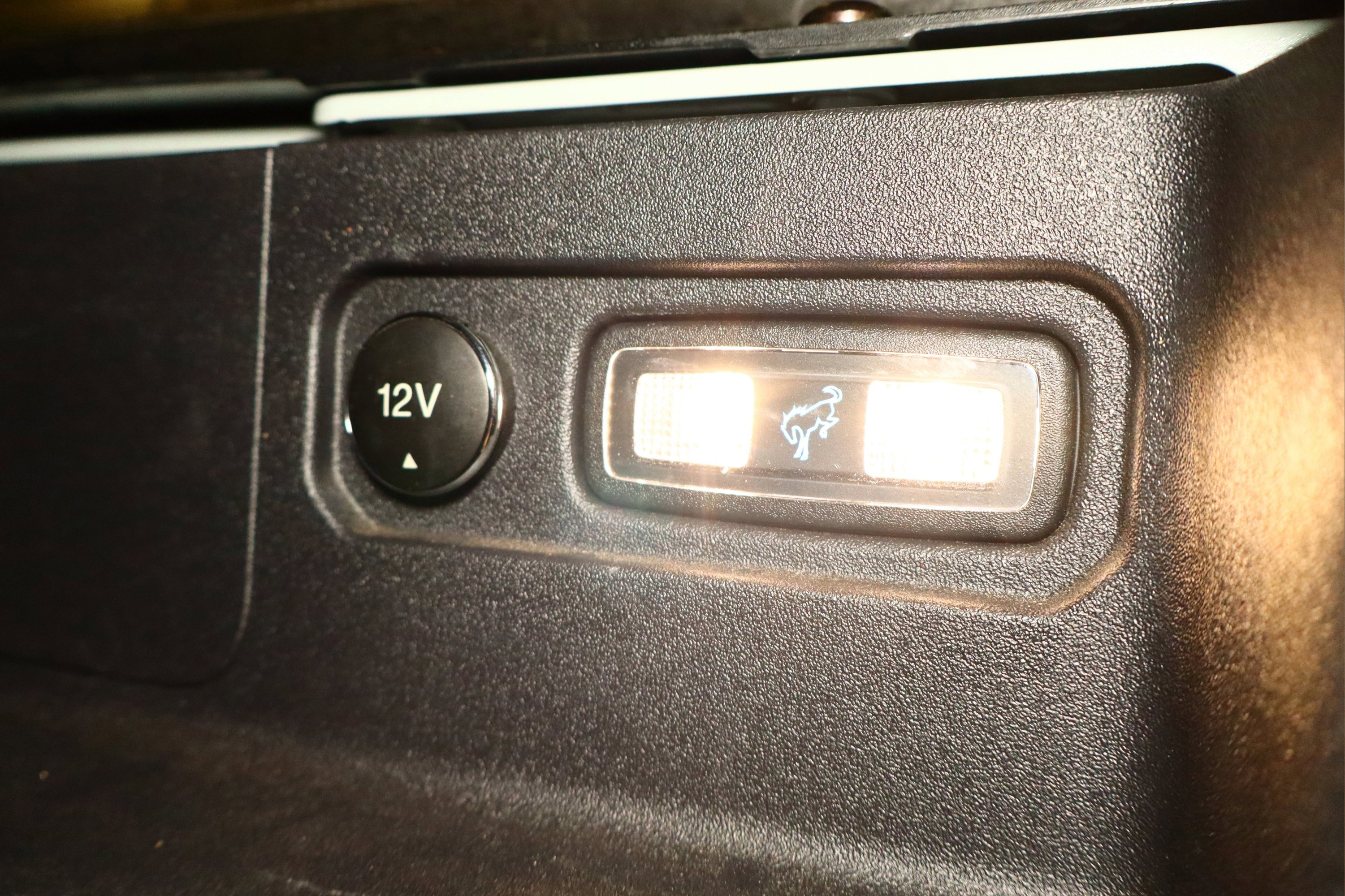 Used 2023 Ford Bronco Everglades image 40