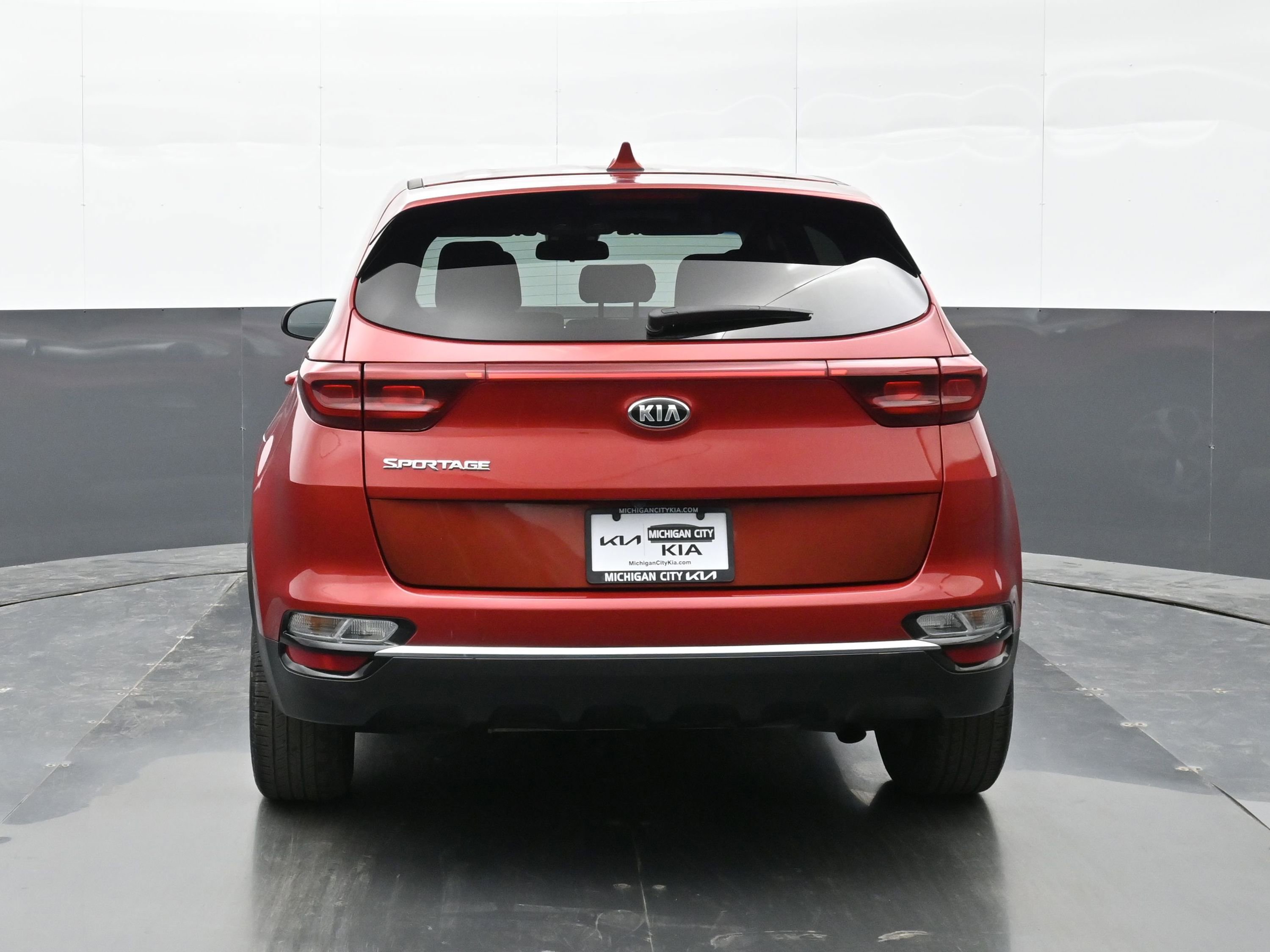 Used 2021 Kia Sportage LX AWD/4WD image 3