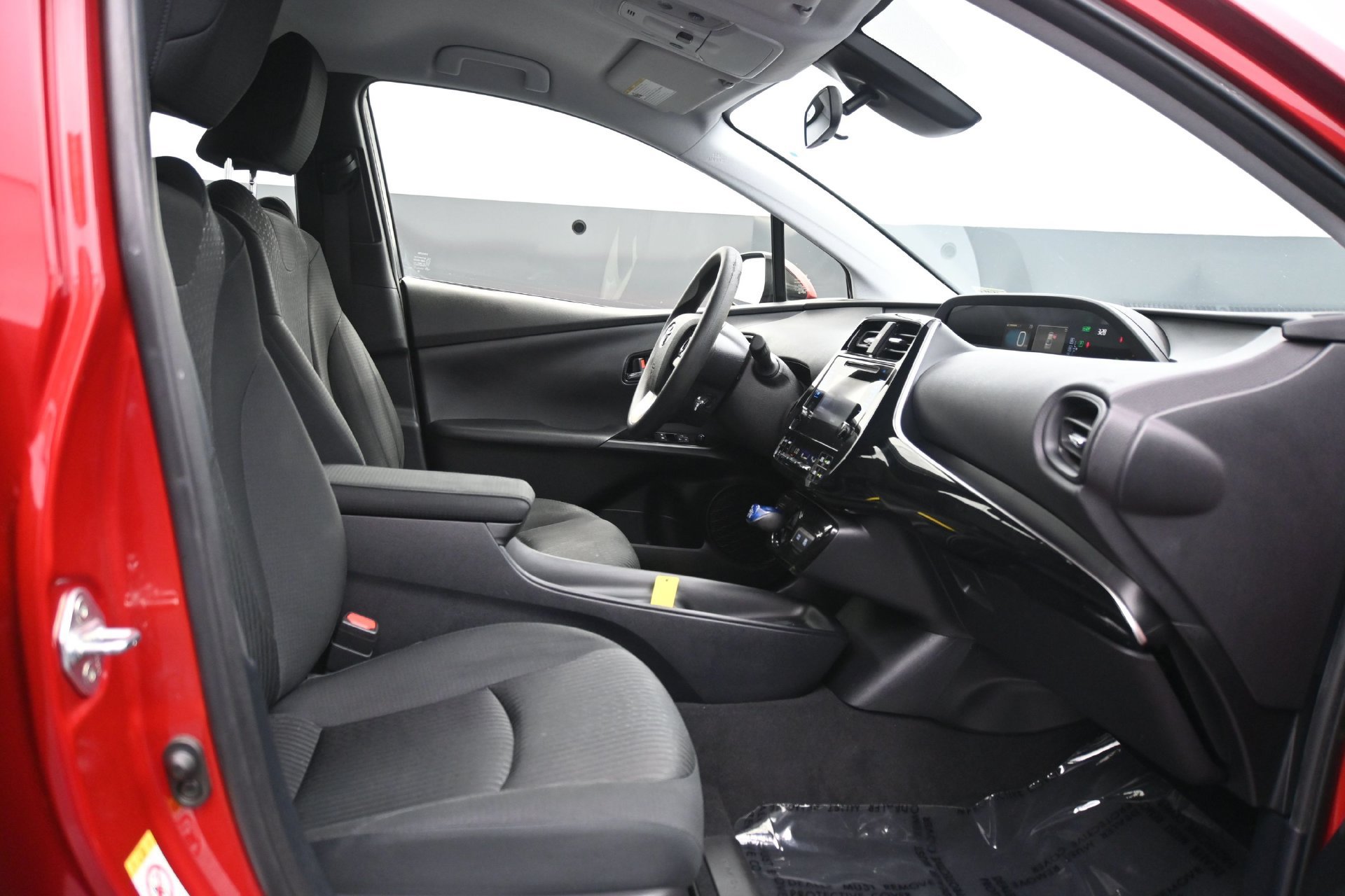 Used 2018 Toyota Prius Two w/ Prius Two Safety Plus Package FWD image 13