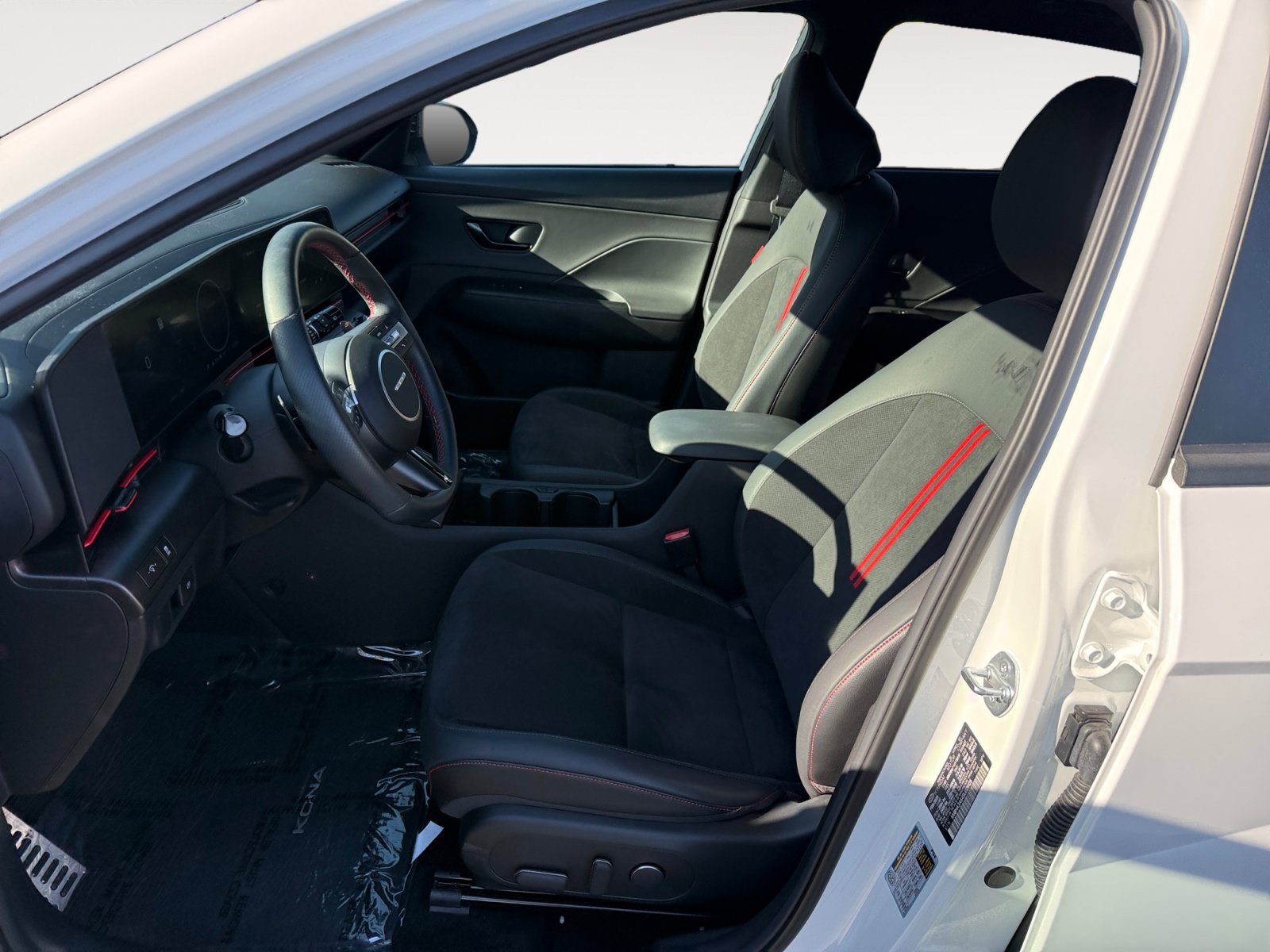 Certified 2025 Hyundai Kona N Line FWD image 10