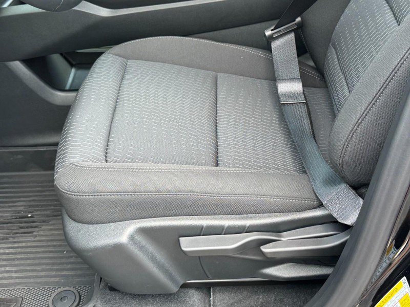 New 2027 Chevrolet Equinox LT w/ LPO, Floor Liner Package AWD/4WD image 34