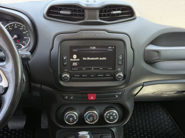 Used 2016 Jeep Renegade Trailhawk AWD/4WD image 17