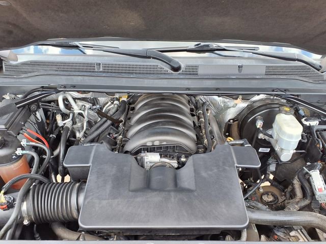 Used 2018 GMC Yukon XL SLT w/ Premium Edition image 3