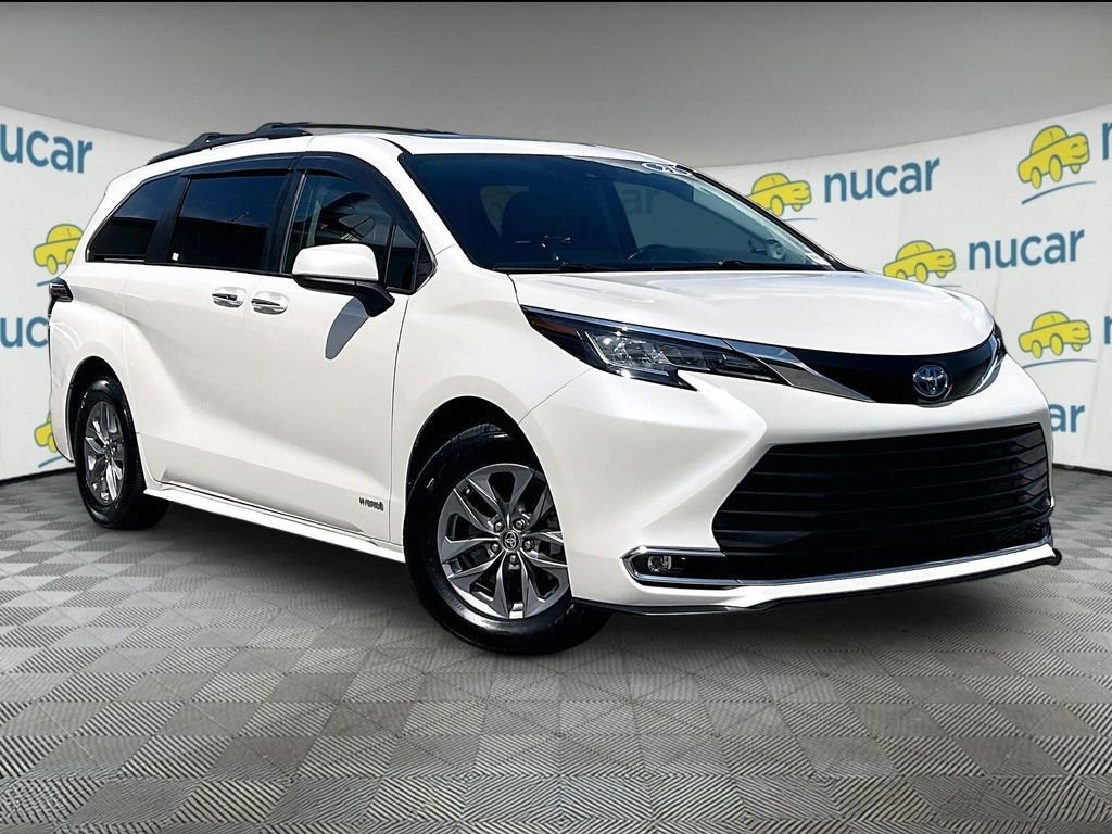 Used 2021 Toyota Sienna XLE w/ XLE Plus Package