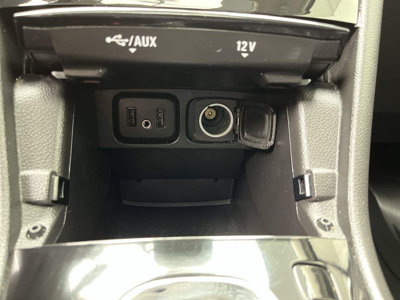Used 2019 Buick Encore Essence w/ Safety Package II AWD/4WD image 23
