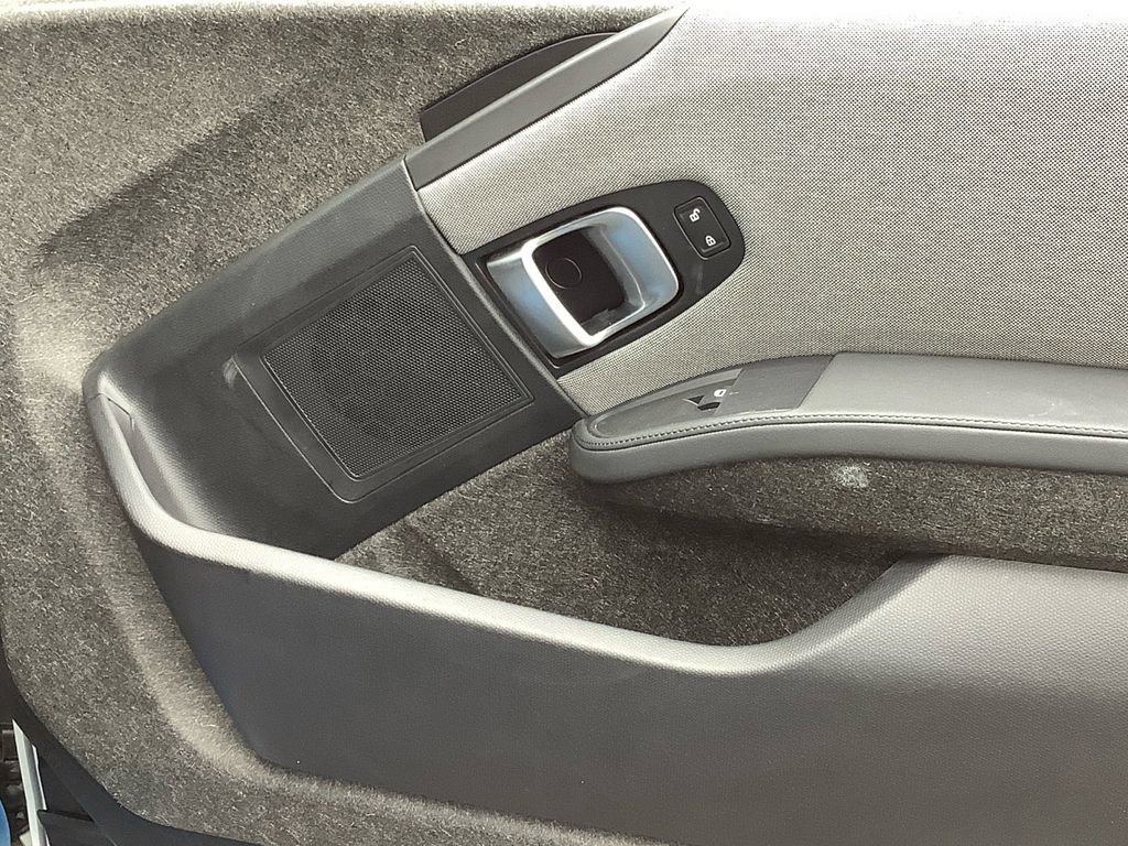 Used 2021 BMW i3 w/ Range Extender image 15