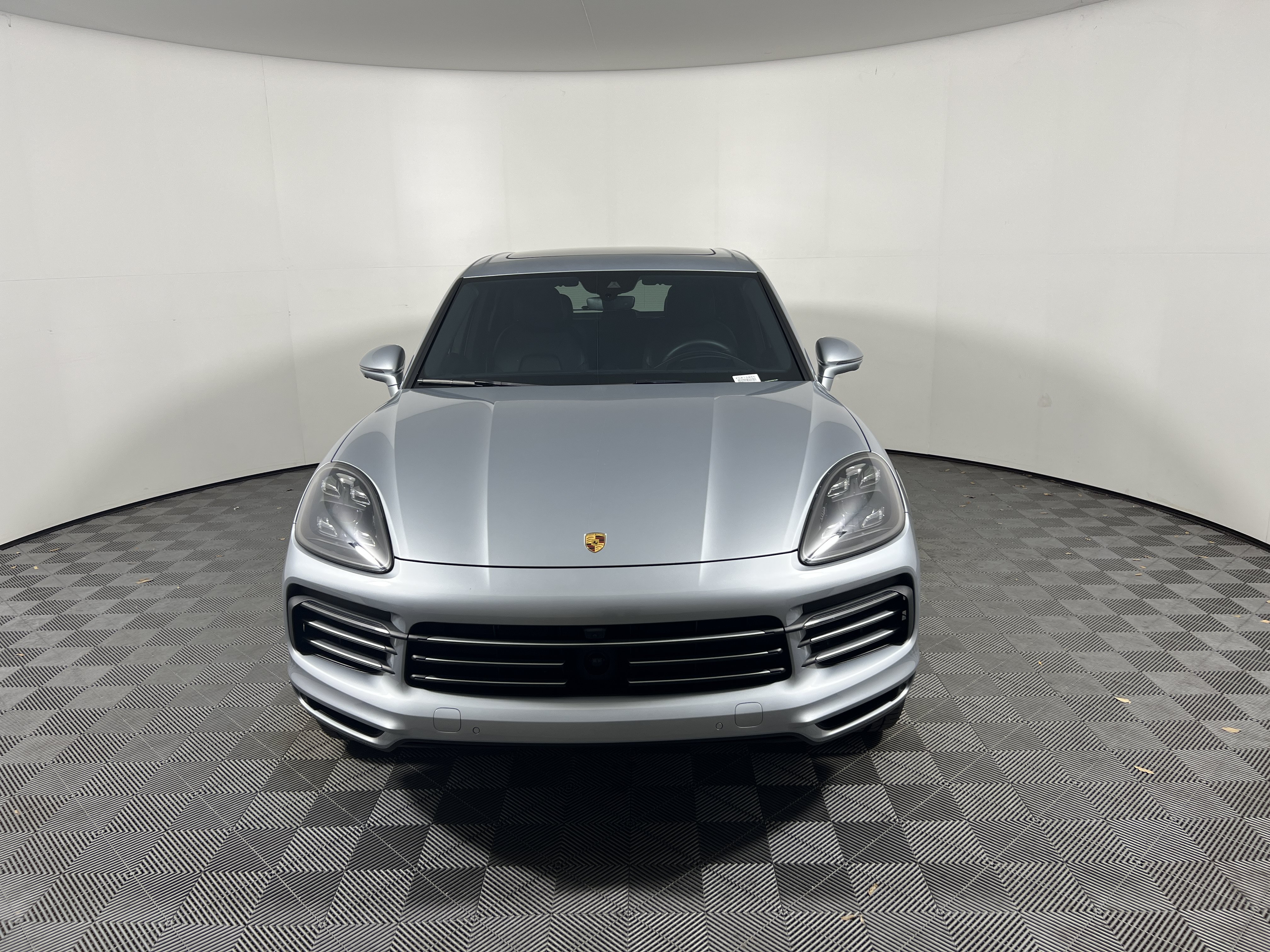Certified 2023 Porsche Cayenne S AWD/4WD image 10