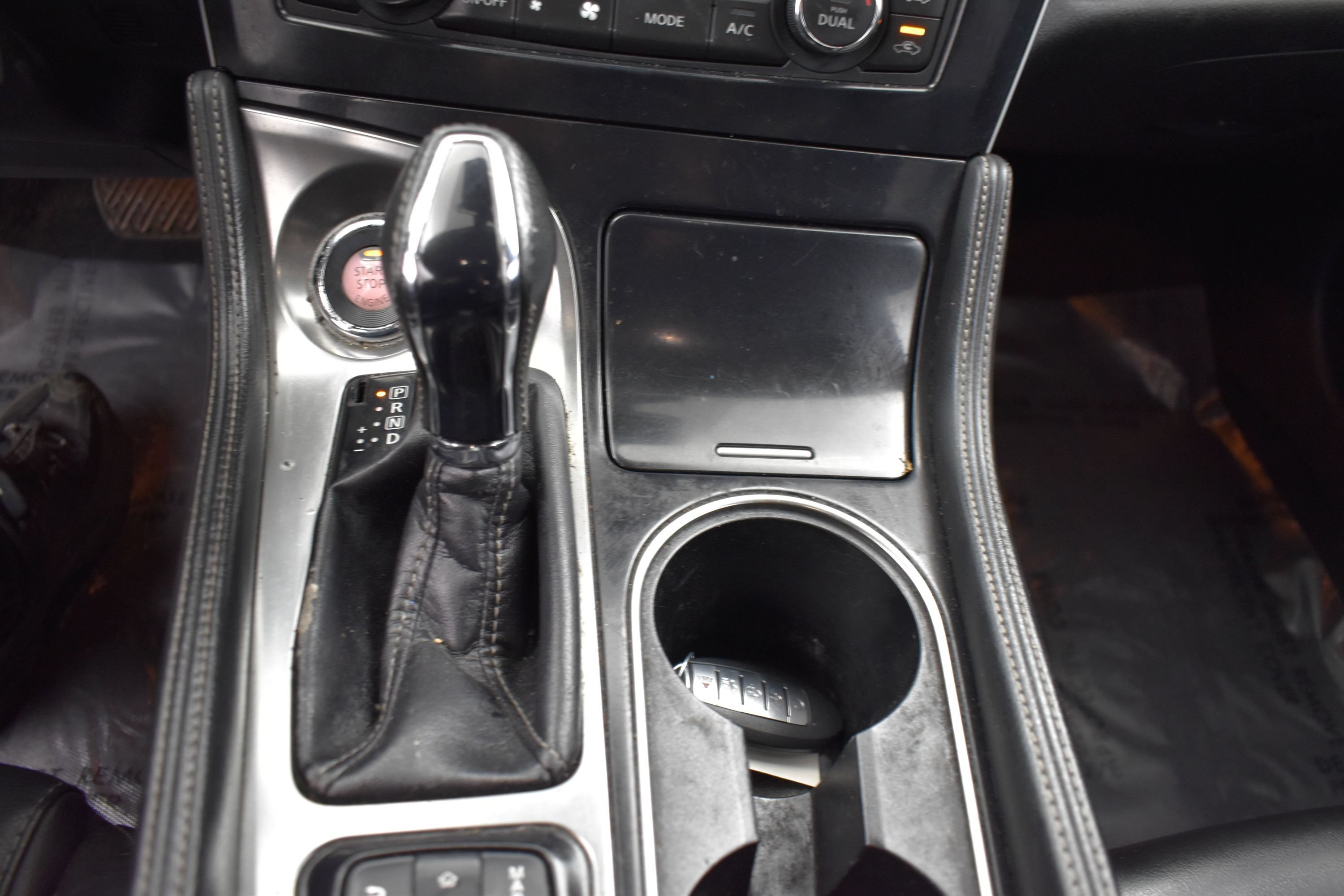 Used 2020 Nissan Maxima 3.5 SV w/ Floor Mat Group FWD image 11
