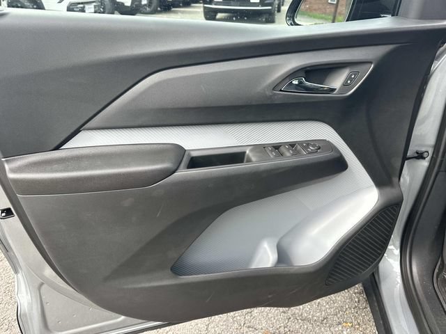 New 2027 Chevrolet Bolt LT w/ LPO, All-Weather Package FWD image 8