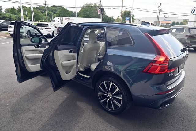 Used 2024 Volvo XC60 B5 Ultimate w/ Protection Package Premier AWD/4WD image 42