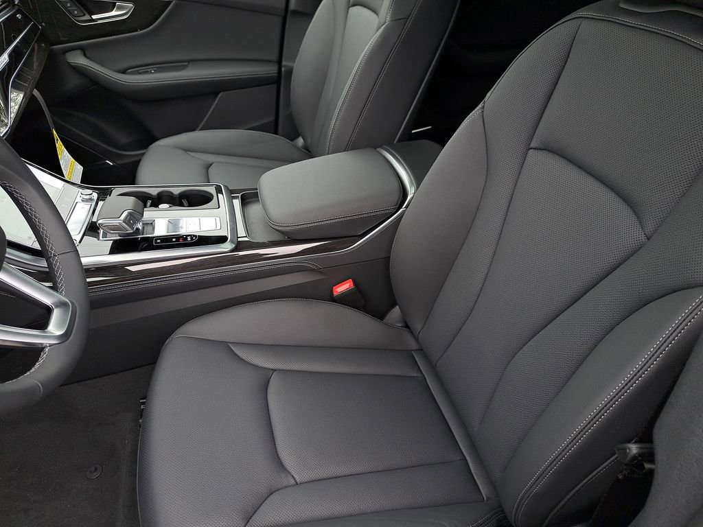 New 2026 Audi Q8 Premium Plus image 18